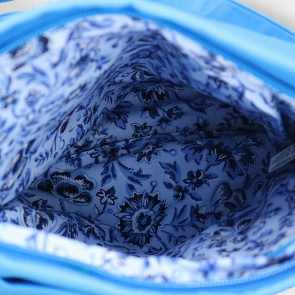 Vera Bradley Cotton Triple Zip Hipster Crossbody Purse Morning Blue Aster - Picture 8 of 11